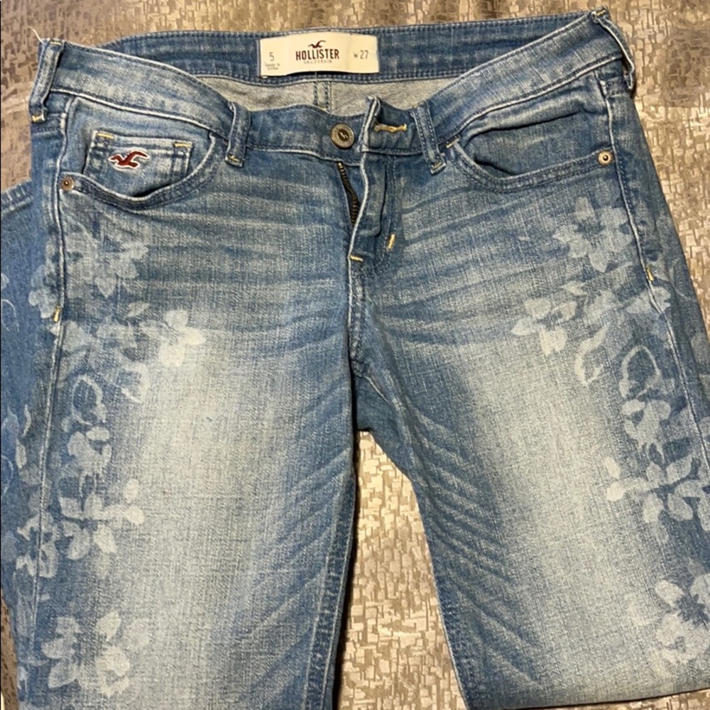 Capri pants